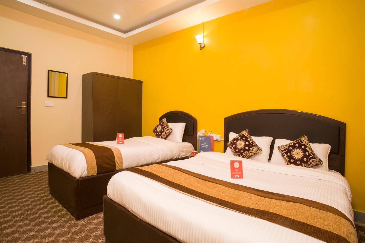 Oyo 150 Hotel Himalyan Height كاتماندو المظهر الخارجي الصورة